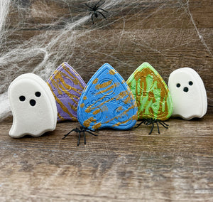 BATH BOMBS | HALLOWEEN Bath Bombs - Side Hustle Serenity